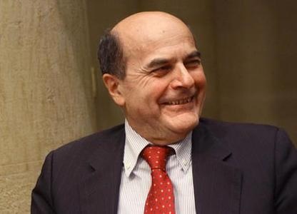 L'ex segretario del Pd Pier Luigi Bersani in un espressione rilassata