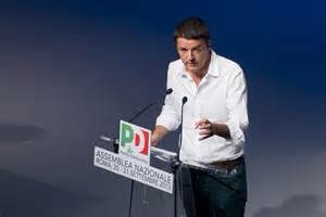 Renzi parla all'Assemblea naz Pd
