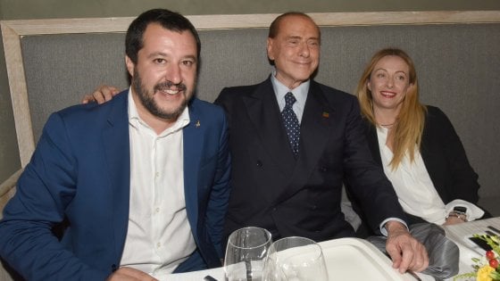 Berlusconi Salvini e Meloni a cena insieme