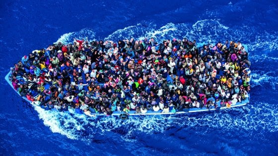 Migranti barcone