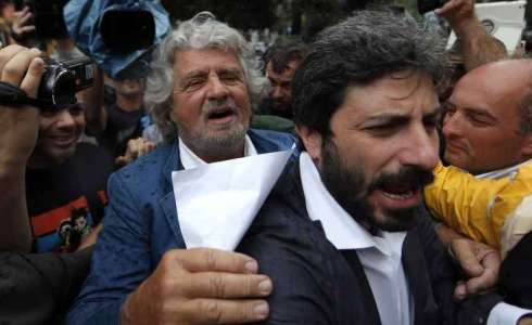 Beppe Grillo e Roberto Fico