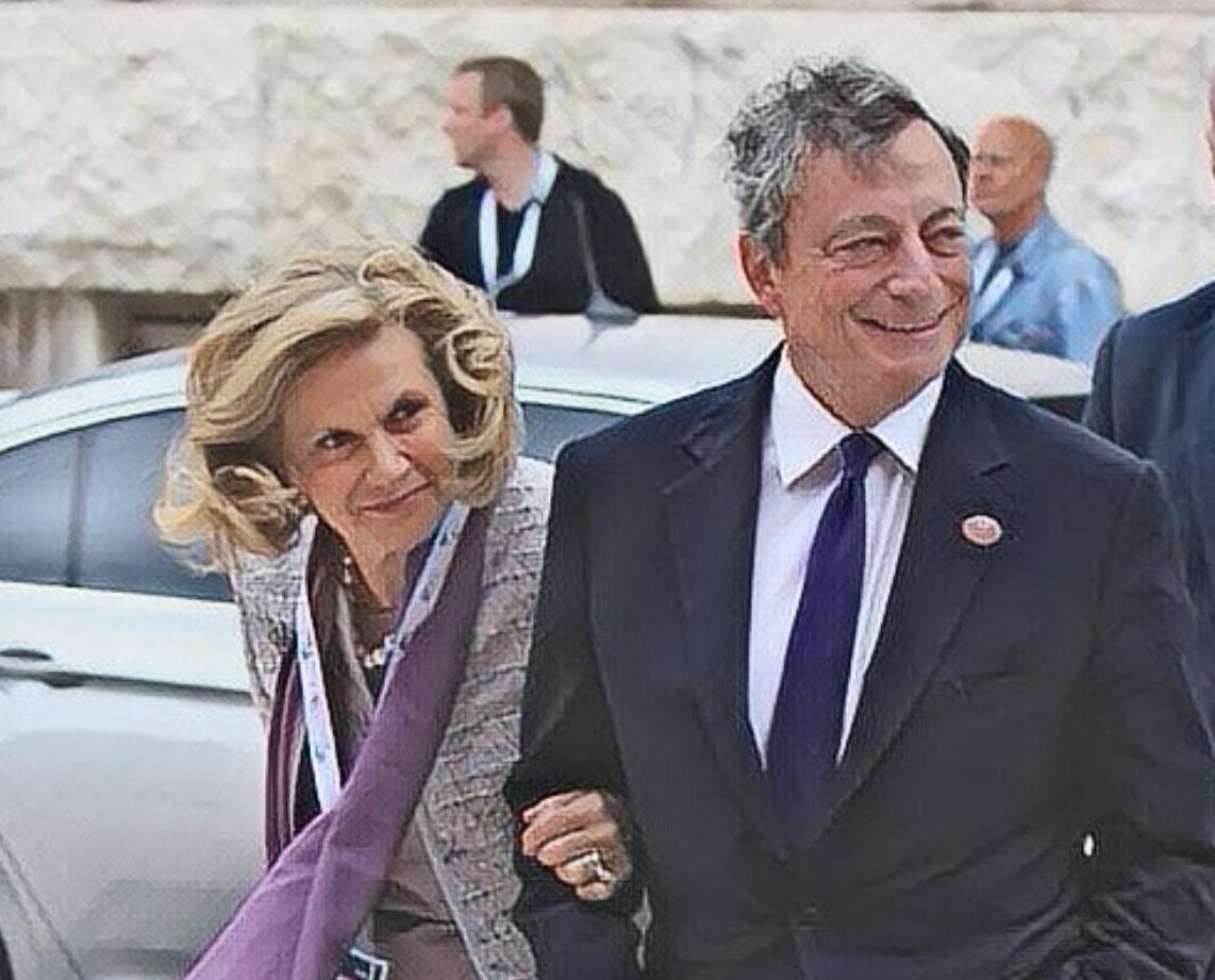 La signora Serenella e il premier Draghi