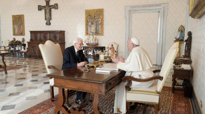 Visita di congedo di Mattarella a Papa Francesco