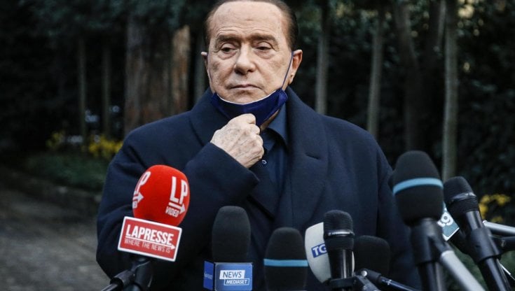 Berlusconi si ritira