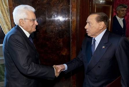 Berlusconi ha chiesto a Mattarella di ‘sloggiare’