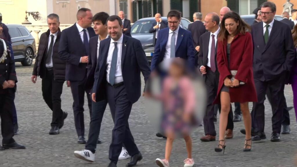 Salvini con i figlie e Francesca Verdini